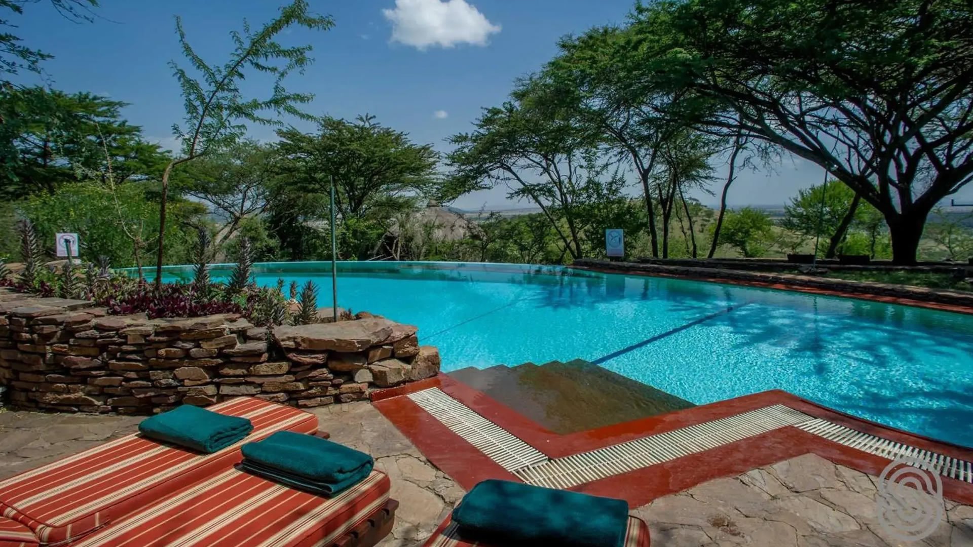 Serengeti Serena Safari Lodge